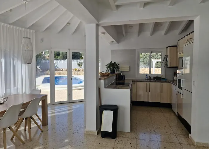 Romantica By Theka Services * Calpe